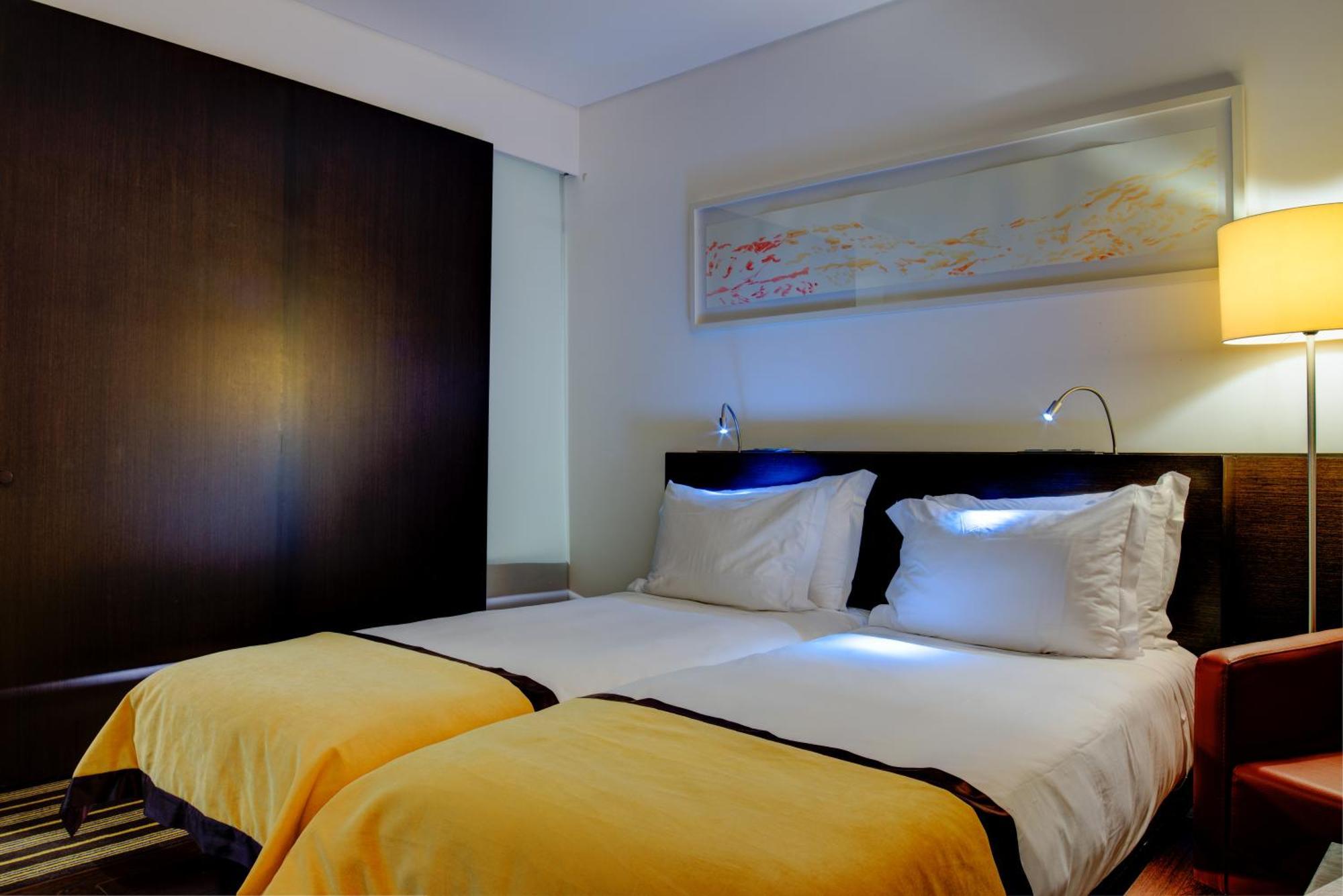 Standard Twin Room,1437328552:JPEG